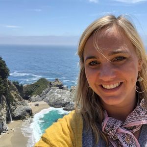 Meet your Posher, Becky